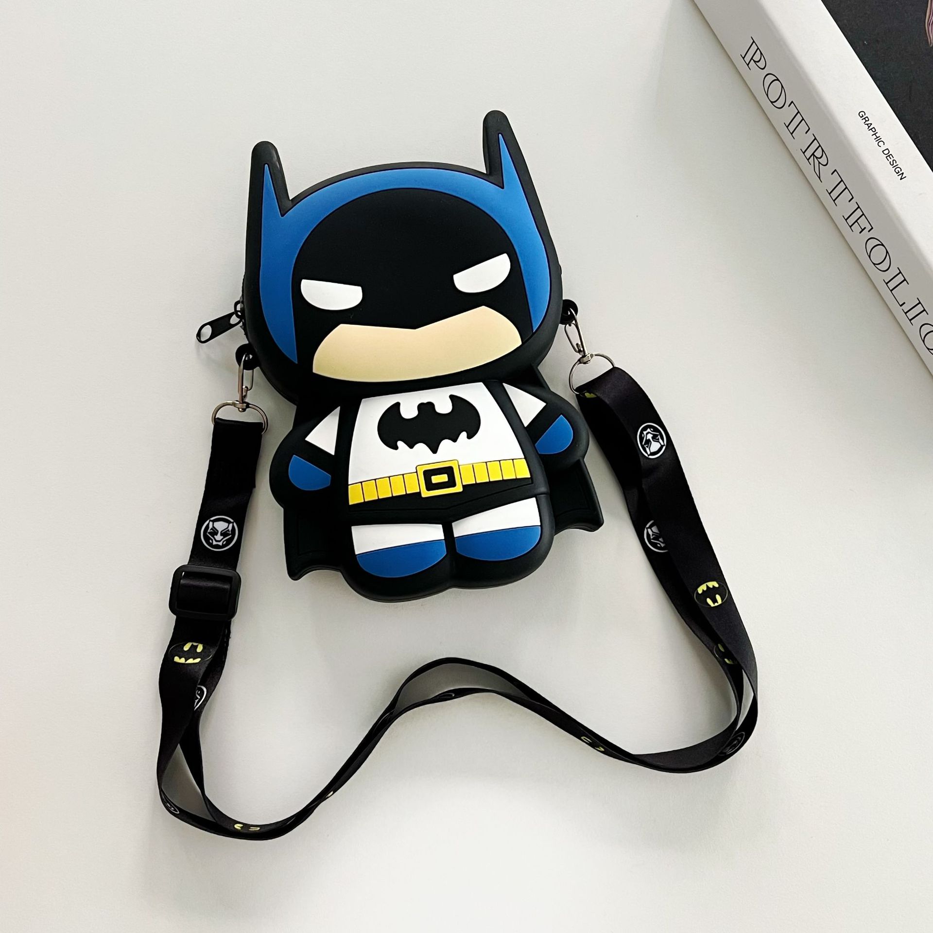 قیمت و خرید کیف بتمن