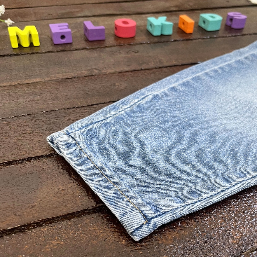 قیمت و خرید شلوار لی آبی وارداتی