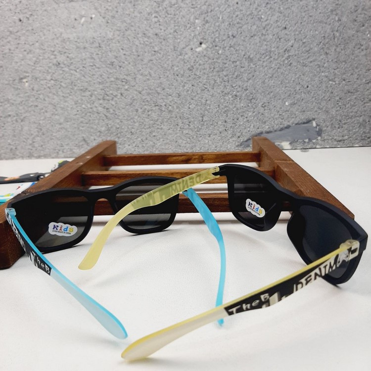 قیمت و خرید عینک بچگانه Denim