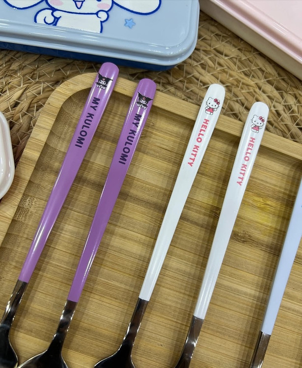 قیمت و خرید قاشق چنگال کرومی و دوستان