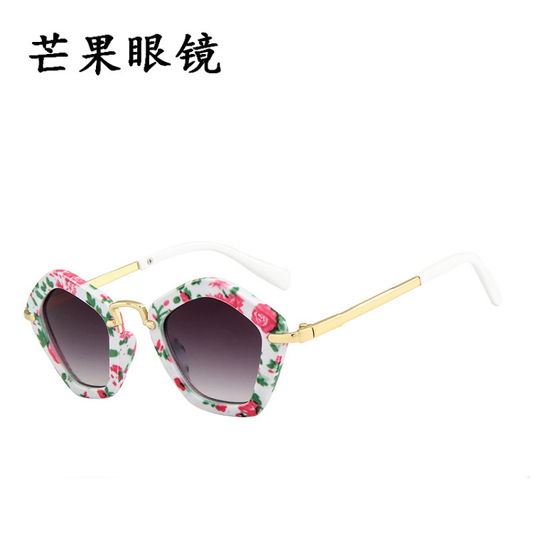 قیمت و خرید عینک وارداتی بچگانه