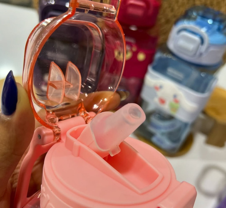 قیمت و خرید قمقمه مکعبی بچگانه