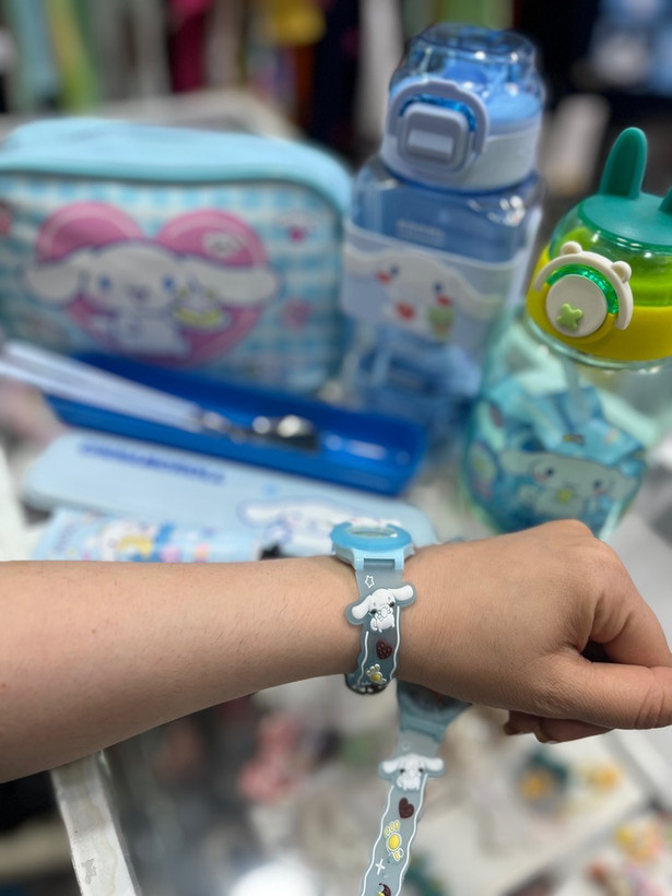 ساعت مچی بچگانه کرومی و ملودی و دوستان