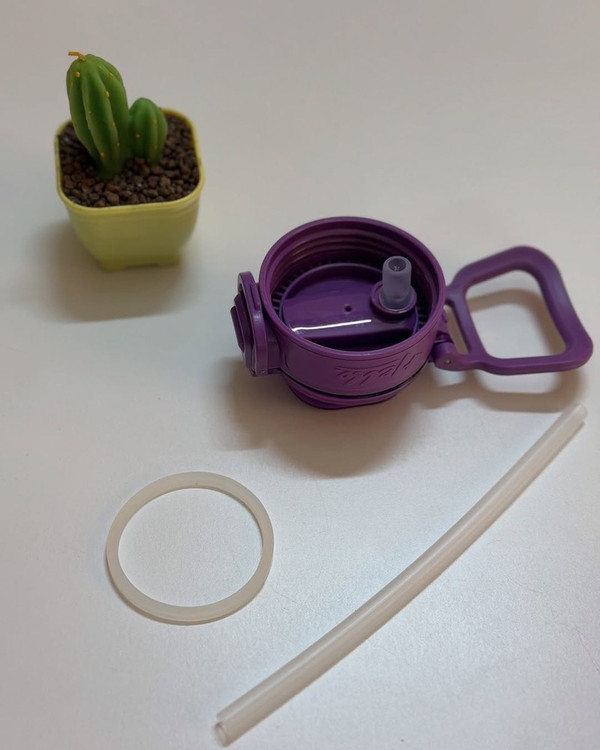 قیمت و خرید اینترنتی قمقمه بچگانه نی دار