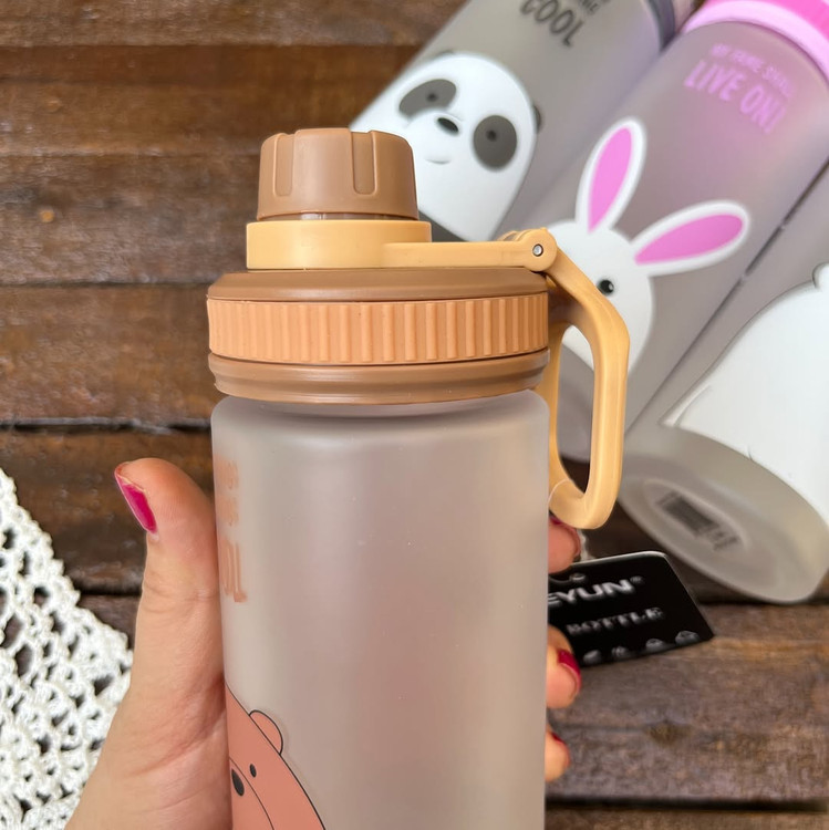 قیمت و خرید اینترنتی قمقمه آب وارداتی نشکن خرس ها