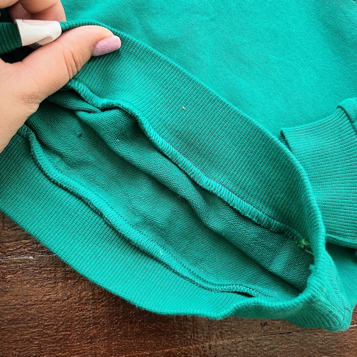 قیمت و خرید اینترنتی بلوز تک رنگ اسپرت