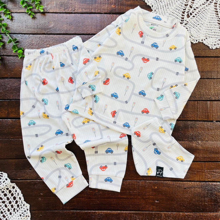 قیمت و خرید اینترنتی بلوز وشلوار بچگانه