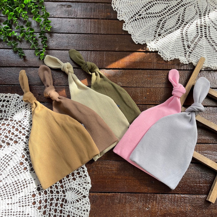 قیمت و خرید اینترنتی کلاه تریکو گوشدار