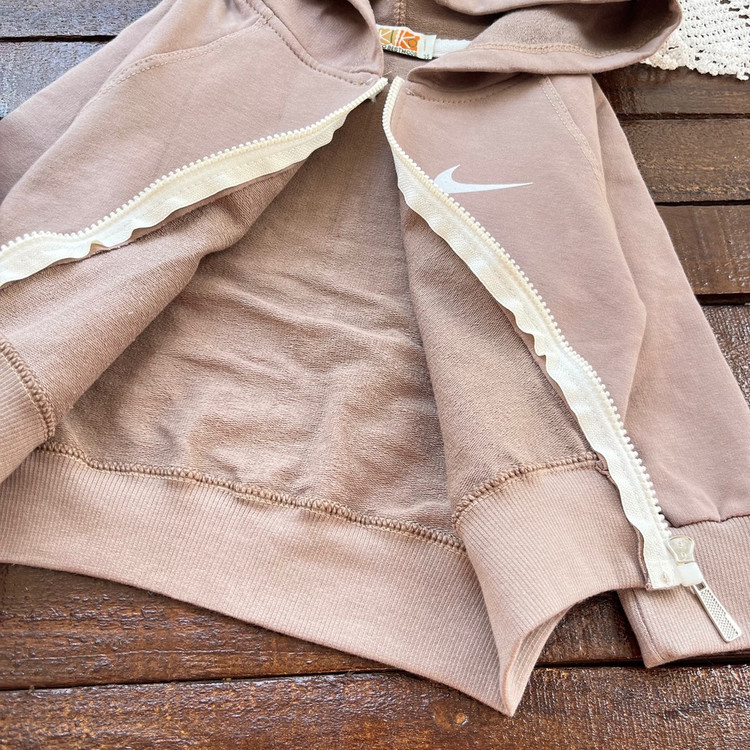 قیمت و خرید اینترنتی ست ورزشی نایک