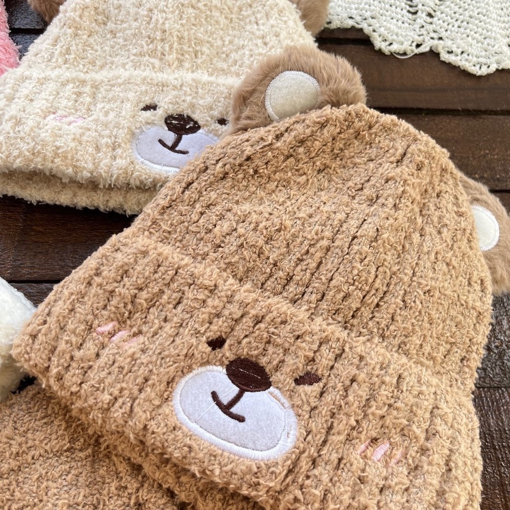 قیمت و خرید اینترنتی شال و کلاه وارداتی زمستانه