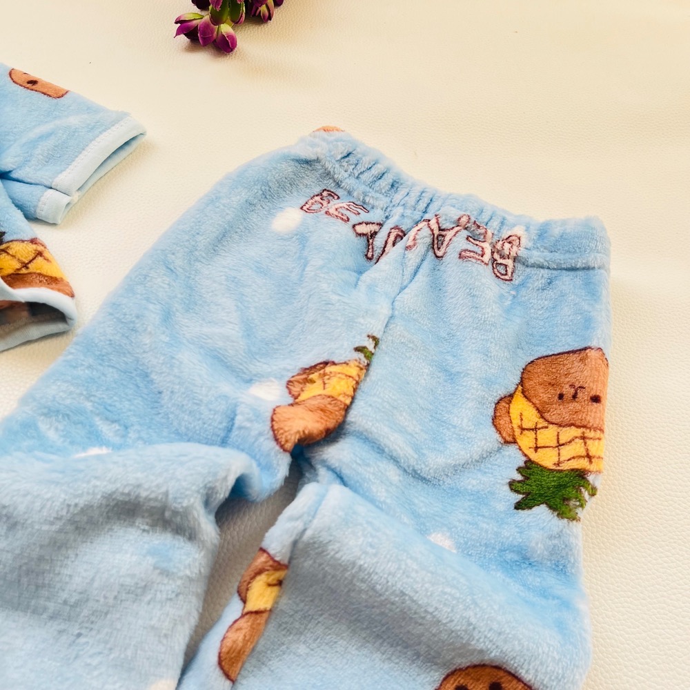 قیمت و خرید ست نوزادی وارداتی پولیشی 5 تیکه مخمل