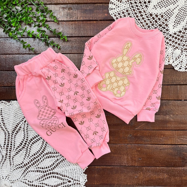 قیمت و خرید اینترنتی بلوز و شلوار راحتی اسپرت گوچی