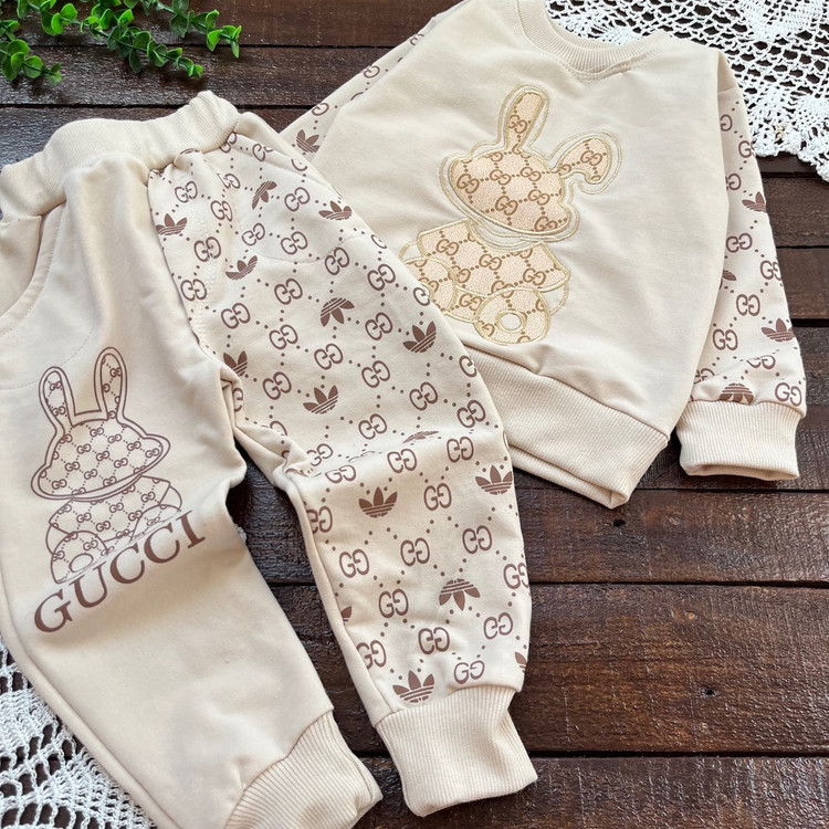 قیمت و خرید اینترنتی بلوز شلوار دورس گوچی