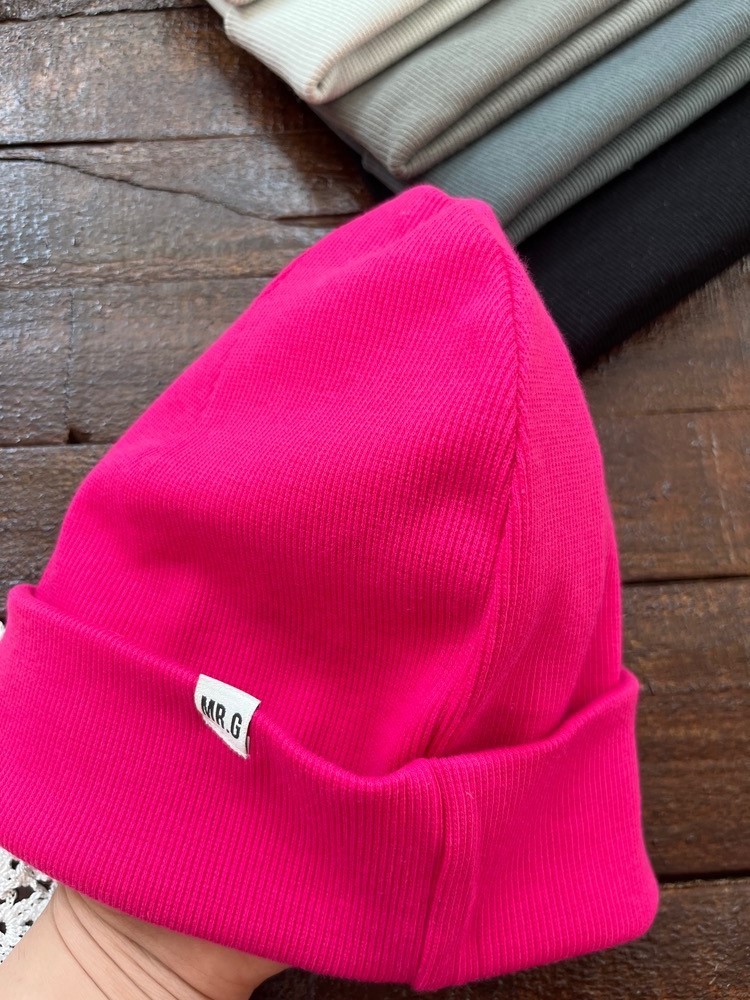 قیمت و خرید اینترنتی کلاه رنگی 4 فصل