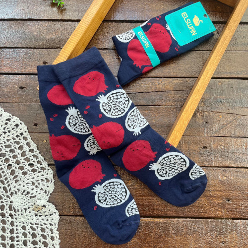 قیمت و خرید اینترنتی جوراب ساق بلند یلدایی زنانه