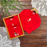 بلوز قرمز تک یلدا بچه کانه