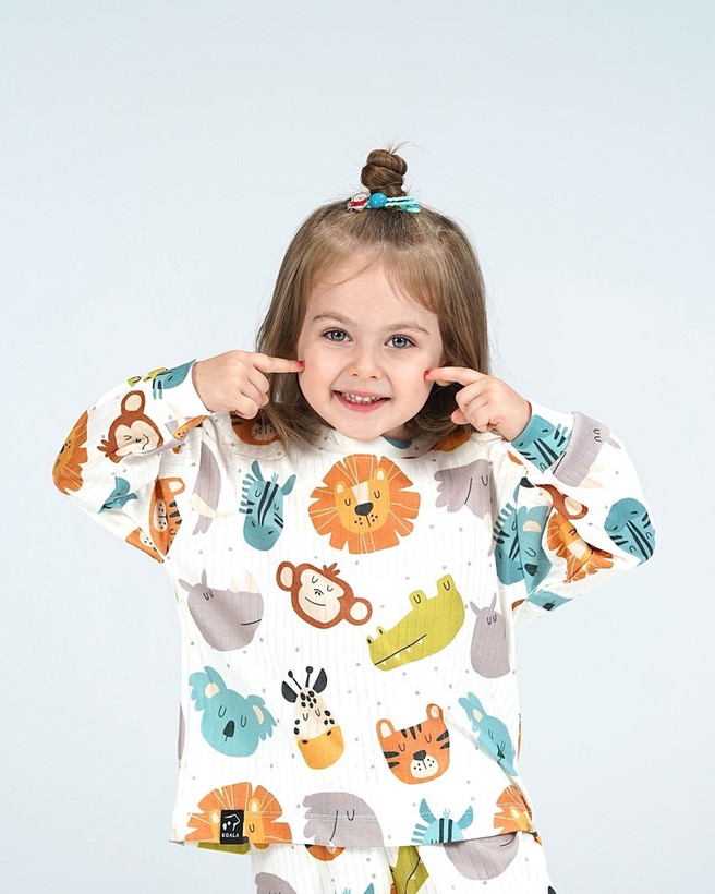 بلوز و شلوار خونگی ریلی ضد لک کیتی