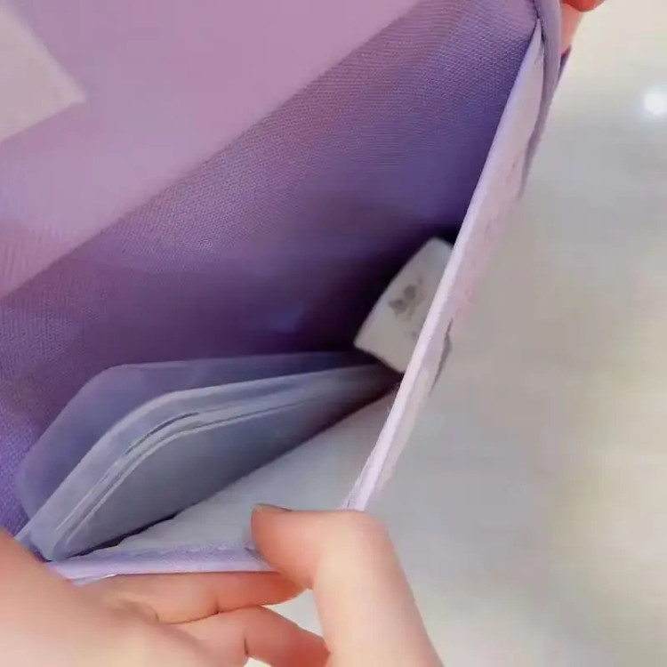 ساک تغذیه برزنتی وارداتی کرومی جیب دار بچگانه