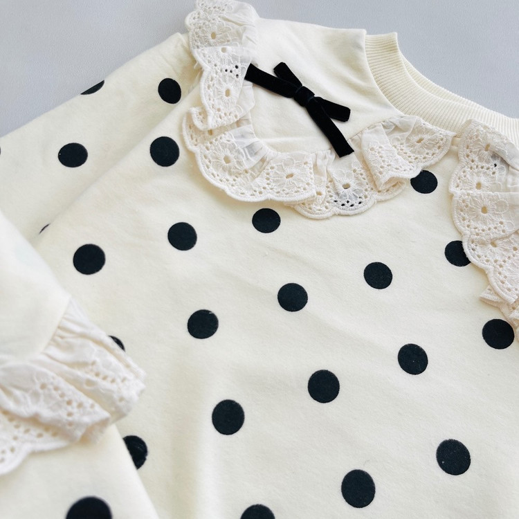 بلوز دخترونه عیدانه خالخالی