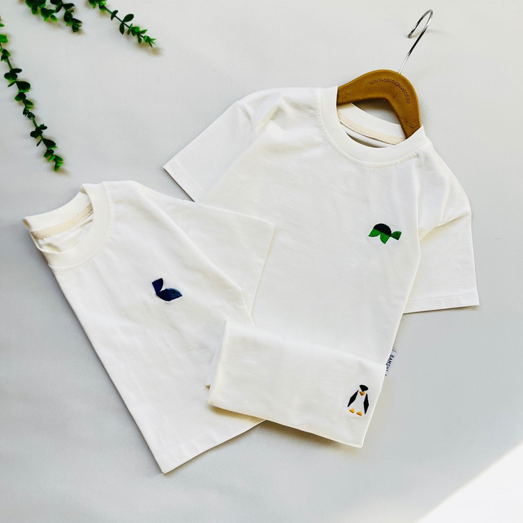 تیشرت لش پنبه ای سفید عیدانه